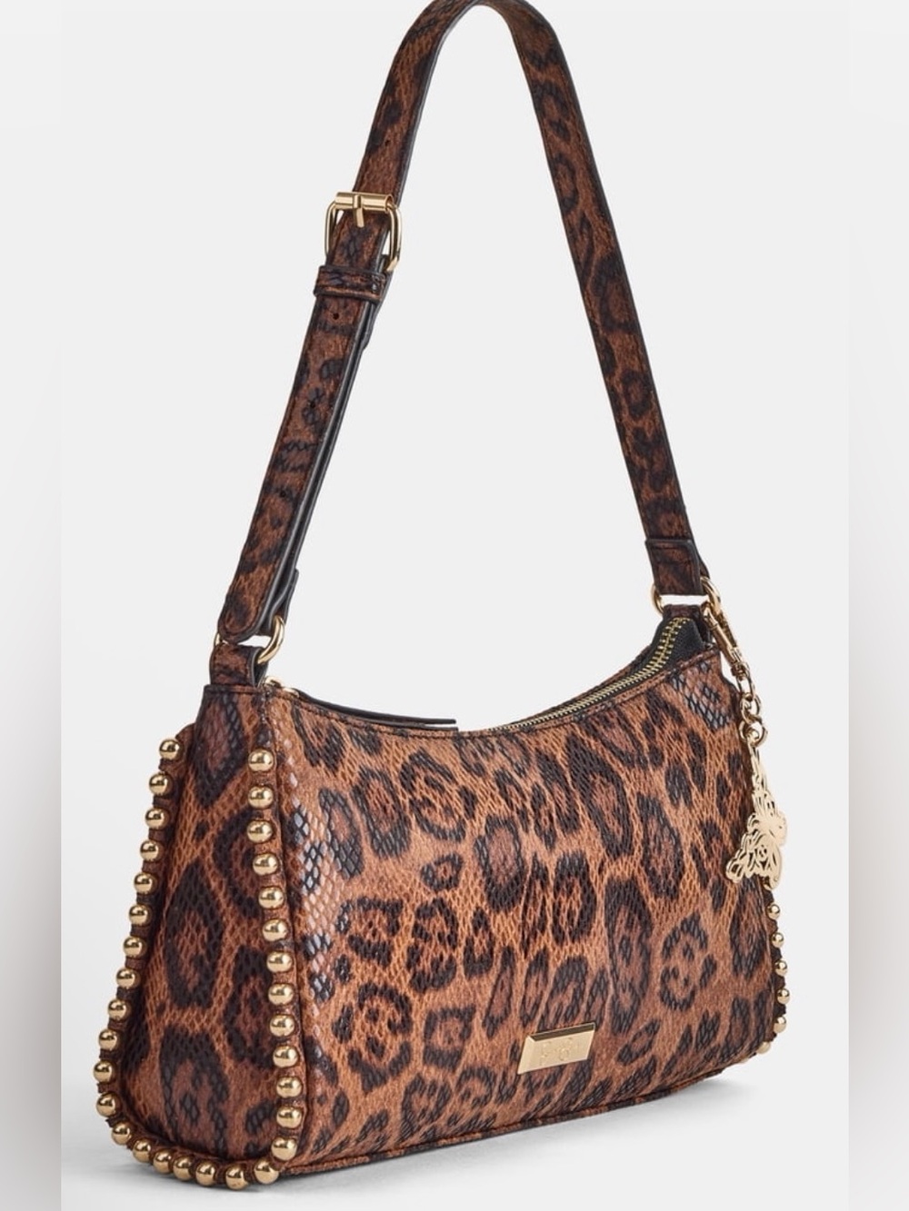 Jessica Simpson’s Roxie Shoulder Handbag
